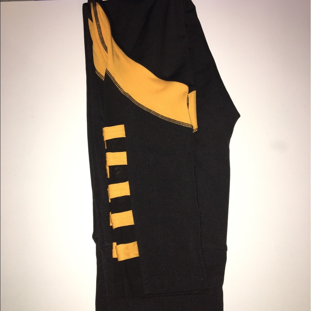 Black & Yellow Leggings‼️Check Description‼️NWOT‼️